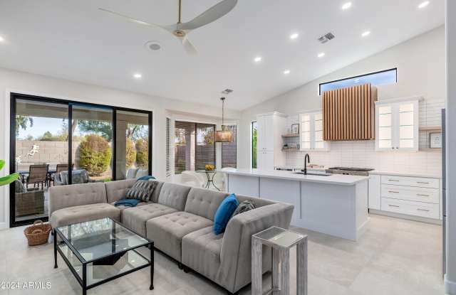 6768 E EVANS Drive - 6768 East Evans Drive, Phoenix, AZ 85254