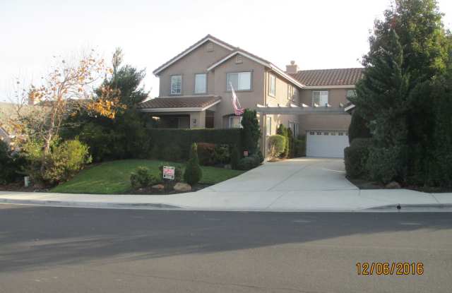 Crown Pointe Four Bedroom Home photos photos