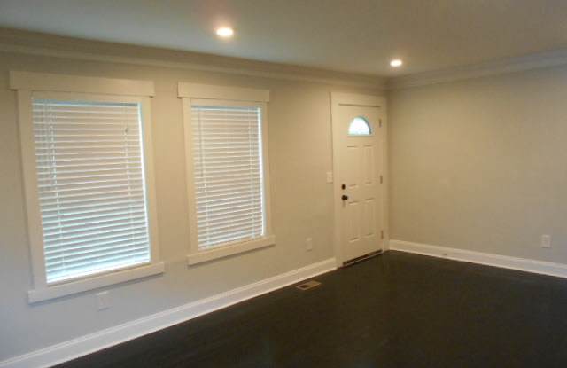 1136 Wyland Dr SW Gallery 2