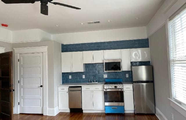 2618 W 25th St - 2618 West 25th Street, Chicago, IL 60608