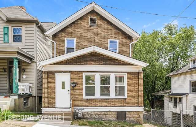 833 Vermont Ave - 833 Vermont Avenue, Glassport, PA 15045