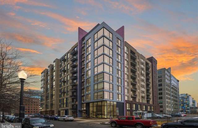 37 L Street SE photos photos