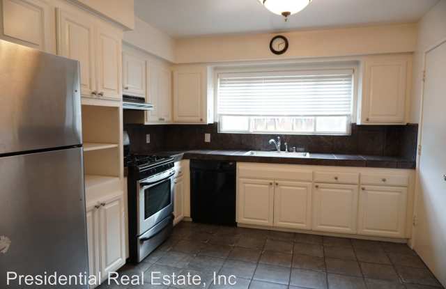 1570 Garden Glen Way Gallery 2