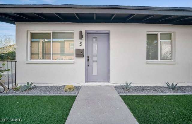 3110 N 37th Street unit: 5 photos photos