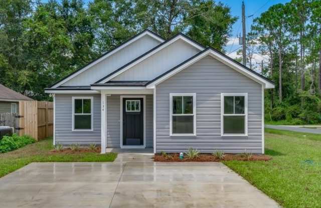 1538 Dr Mlk Jr Memorial Road - 1538 Doctor Martin Luther King Junior Memorial Road, Wakulla County, FL 32327