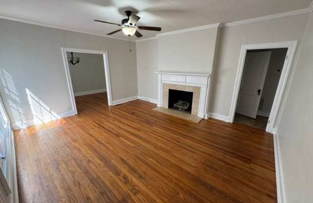 306 E Mclendon Circle Gallery 3