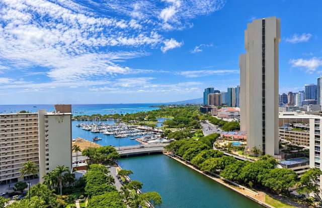 FULLY RENOVATED & FULLY FURNISHED 2 BEDROOM IN THE WATERMARK WAIKIKI! Gallery 4