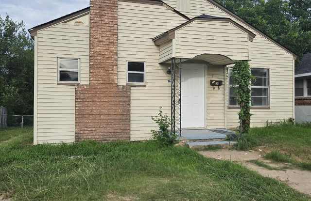 1613 BEVERLY DRIVE photos photos