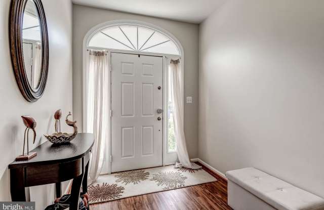 13408 BURROUGH FARM DRIVE Gallery 2