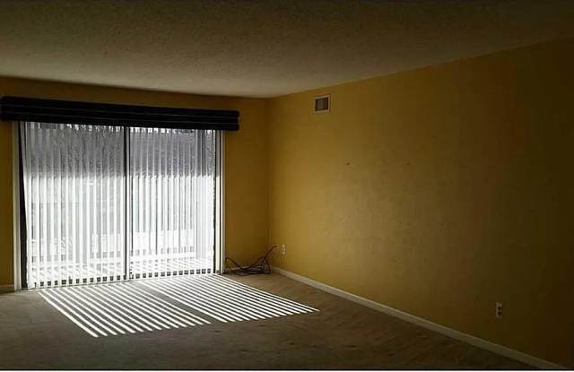 1658 Brownstone Blvd Apt 121 Gallery 3
