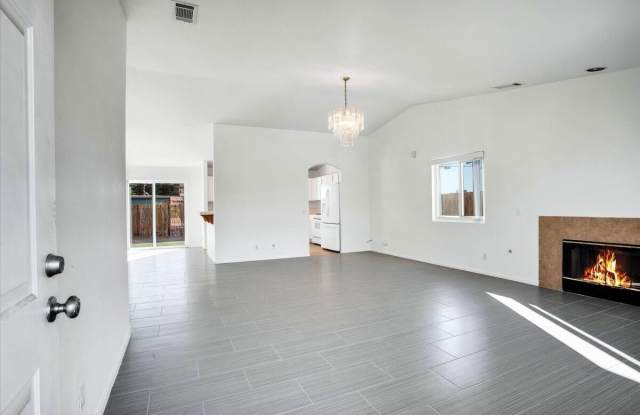 31480 Calle Jessica Gallery 2