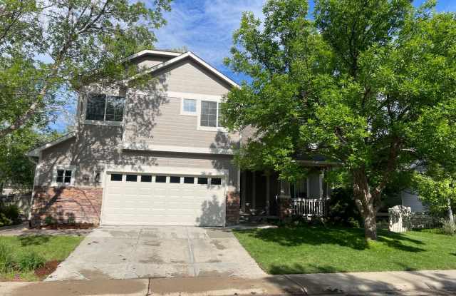 Beautiful 3-Bedroom Home Just Steps from Waneka Lake – Private Backyard  Tons of Storage! photos photos