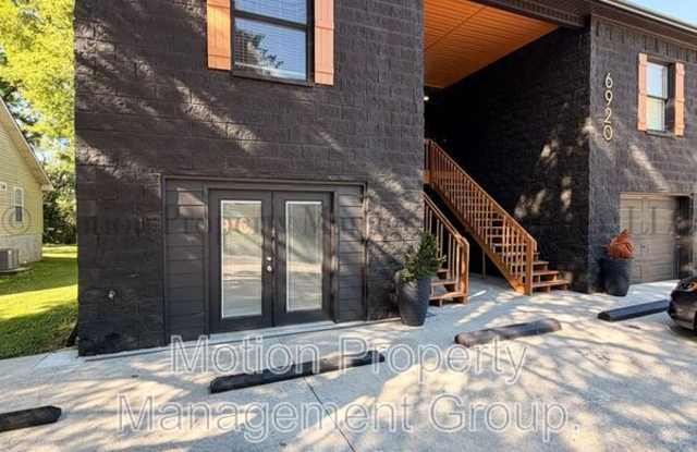 6920 Northside Drive photos photos