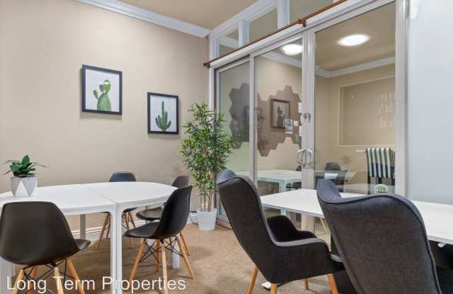 1821 S Coast Hwy Office #5 Gallery 2