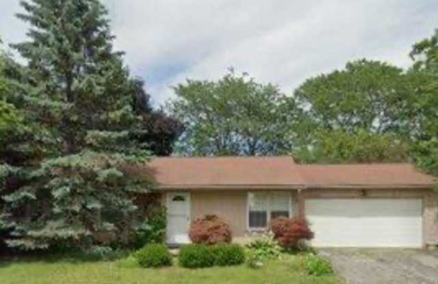 STUNNING 3 BEDROOM HOME IN NOVI COMING SOON!! photos photos