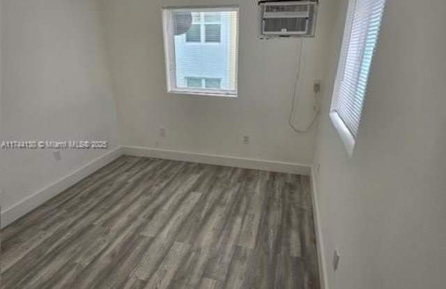 535 NW 7th St photos photos