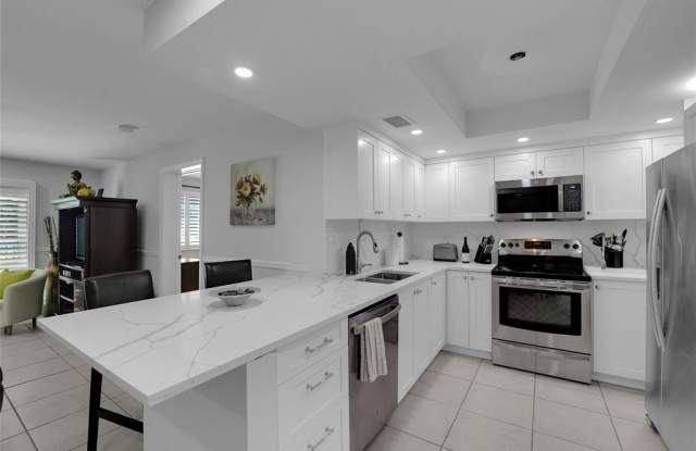 2125 SE 10 ave photos photos