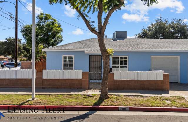 700 South Kalisher Street - 700 South Kalisher Street, San Fernando, CA 91340