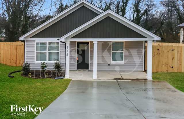 134 Fort Worth Avenue photos photos