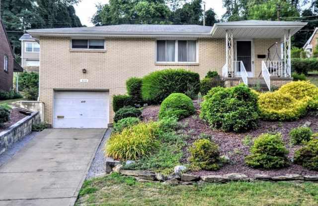 *Quiet  Cozy 3BD/2BA Single-Family Home Available in West Mifflin* - 515 Division Street, West Mifflin, PA 15122