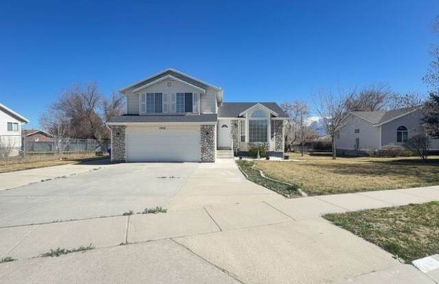 7755 South 2320 West photos photos