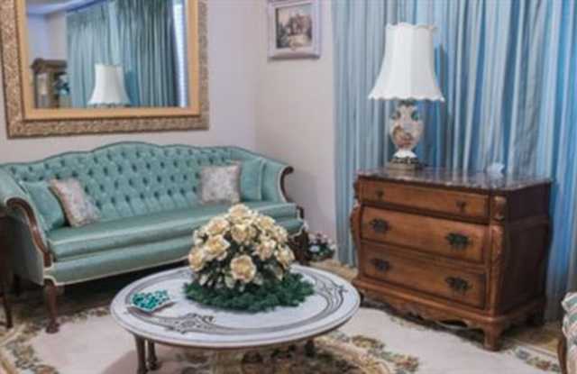 2151 Green Oaks Road Gallery 4