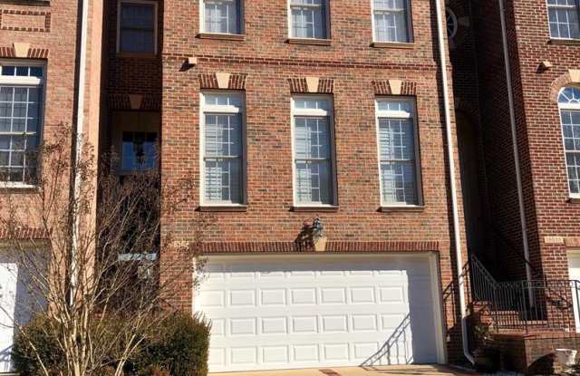 18516 BEAR CREEK TER - 18516 Bear Creek Terrace, Loudoun County, VA 20176