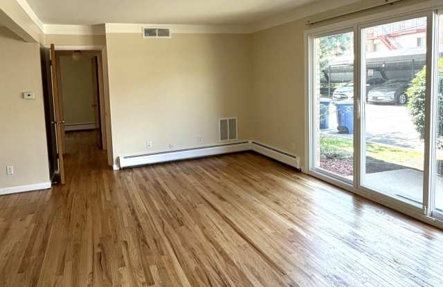 1209 Island Drive Gallery 3