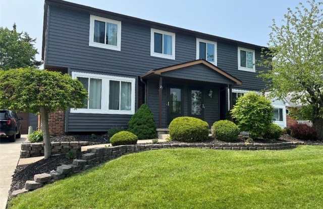 2 Red Oak Drive Gallery 1