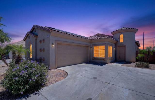Charming 3BR House in Surprise photos photos