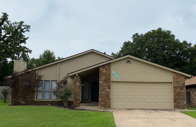 6910 East 98th Street - 6910 East 98th Street, Tulsa, OK 74133