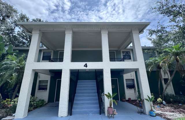2-bedroom, 2-bath upstairs condo in Emerald Park! photos photos
