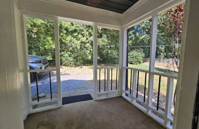 6005 Medlin Heights Road Gallery 2