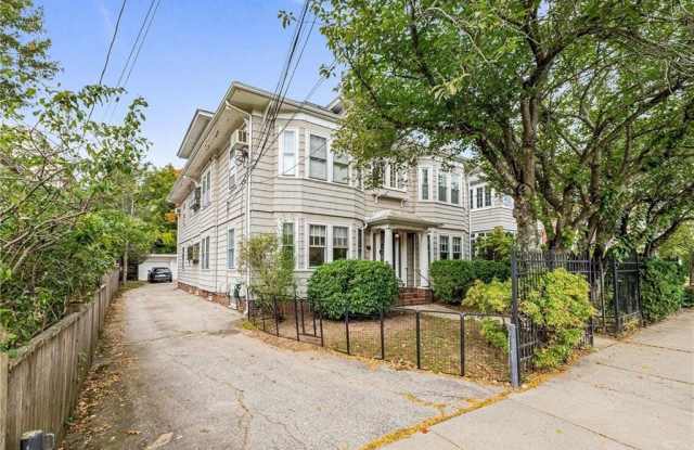 16 Grotto Avenue Gallery 1