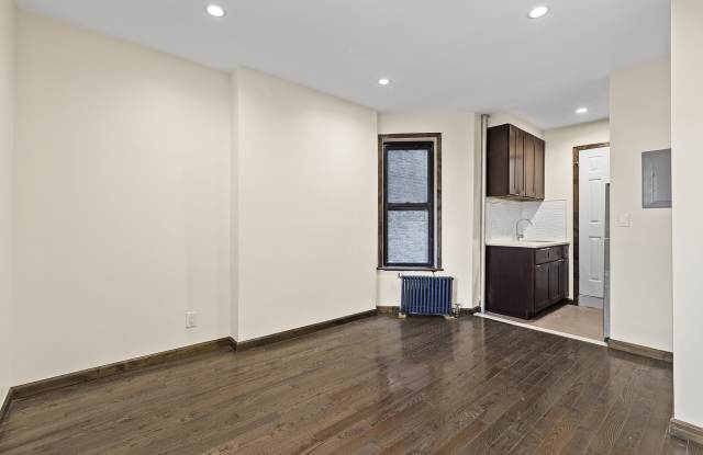 46 Eldridge Street Gallery 3