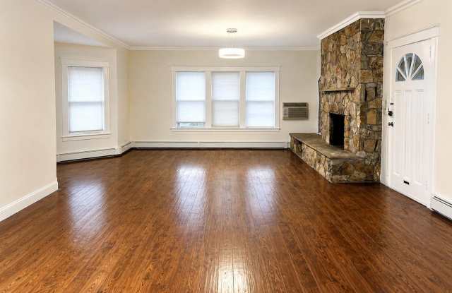 188-06 Soho Drive Gallery 4