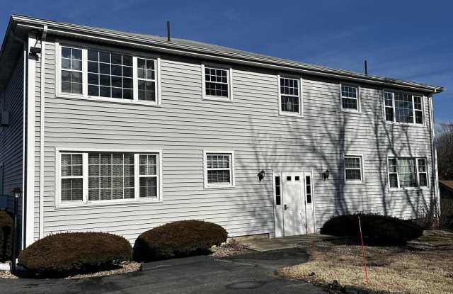 163 Center Street - 163 Center Street, Dennis Port, MA 02639