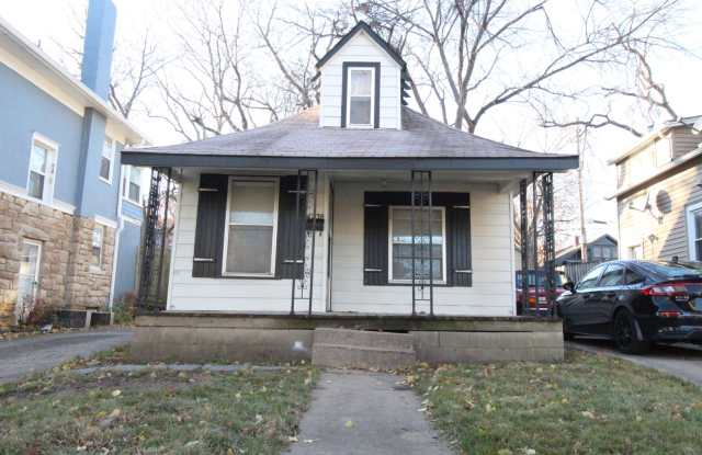 December FREE On This 1 Bedroom 1 Bath House Near KU Med Westport - 4238 Wyoming Street, Kansas City, MO 64111 December FREE On This 1 Bedroom 1 Bath House Near KU Med Westport - 4238 Wyoming Street, Kansas City, MO 64111
