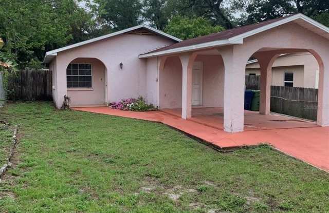 2217 W WOODLAWN AVENUE photos photos
