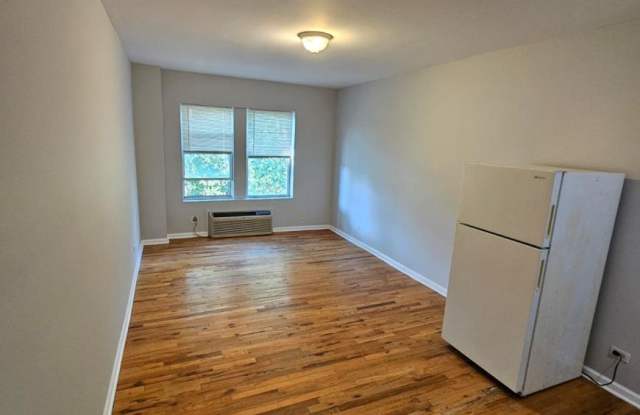 7808 South South Shore Dr. Gallery 3