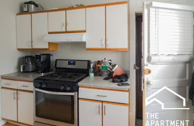 4507 North Greenview Ave. photos photos