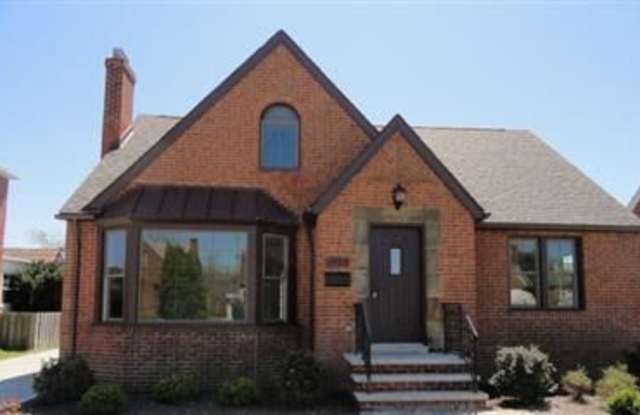 3924 Warrendale Road photos photos