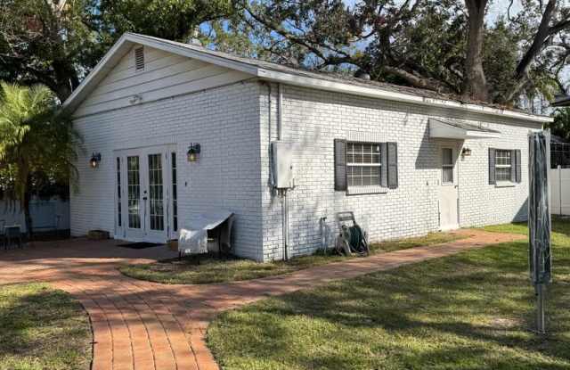 Ballast Point Carriage House photos photos