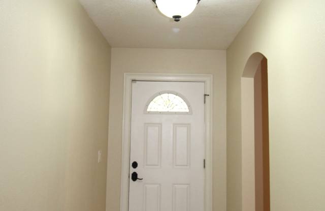 4812 Country Hills Dr Gallery 2