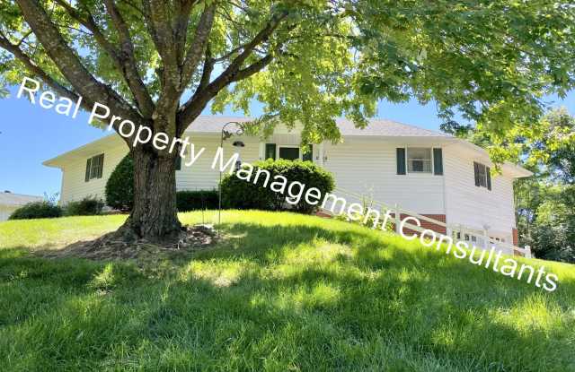 2 Bedroom Custom Home in Liberty photos photos