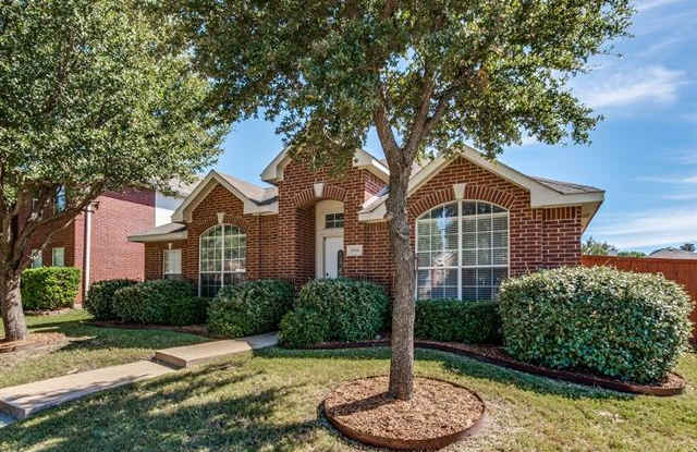 3946 Willow Bend Drive - 3946 Willow Bend Dr, The Colony, TX 75056