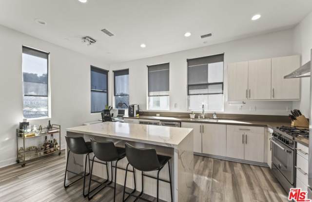 2201 Polyscope Pl photos photos