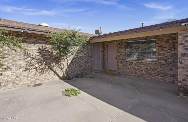 722 Del Mar - 722 Del Mar Drive, El Paso, TX 79932