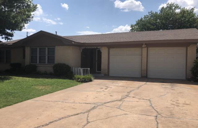 3 bed, 2 living, 2 bath, 2 car garage photos photos