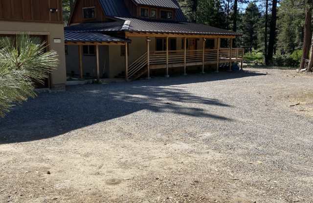 2854 Blitzen Road photos photos